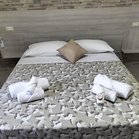 Hera Tropea Rooms ภายนอก รูปภาพ